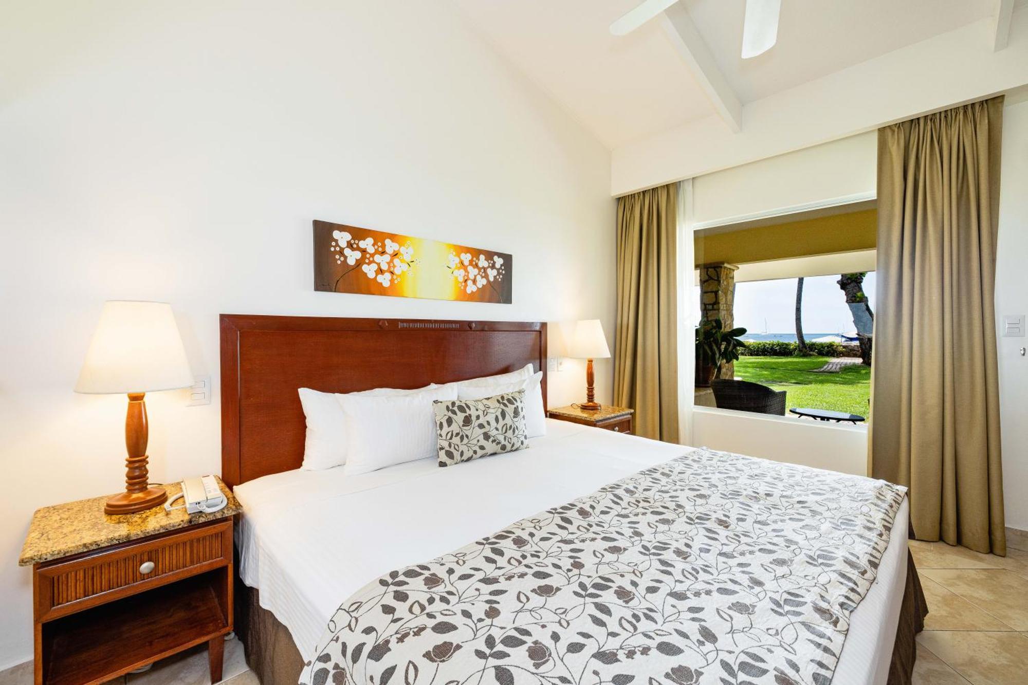 Hotel Tamarindo Diria Beach Resort Pokoj fotografie