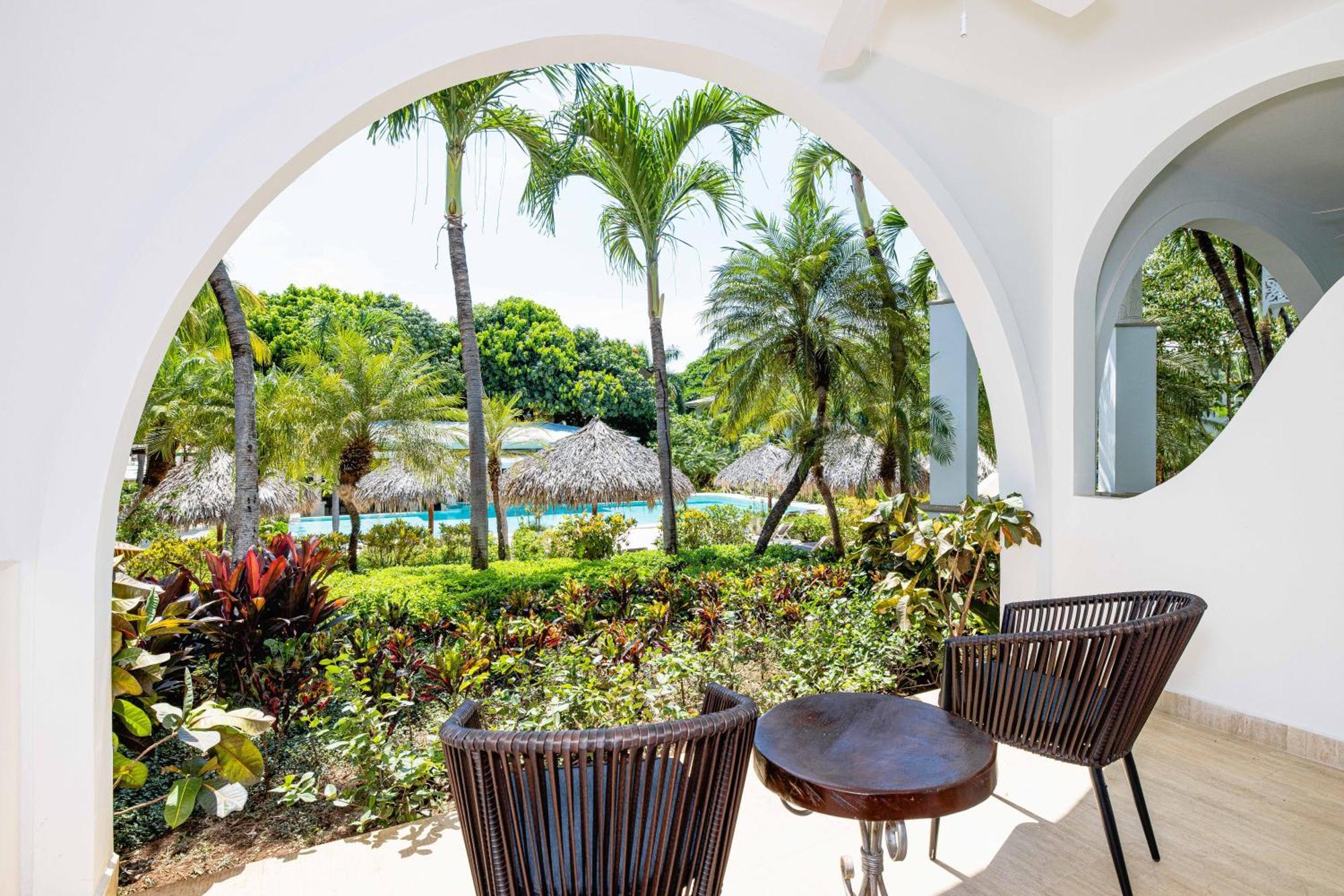 Hotel Tamarindo Diria Beach Resort Pokoj fotografie