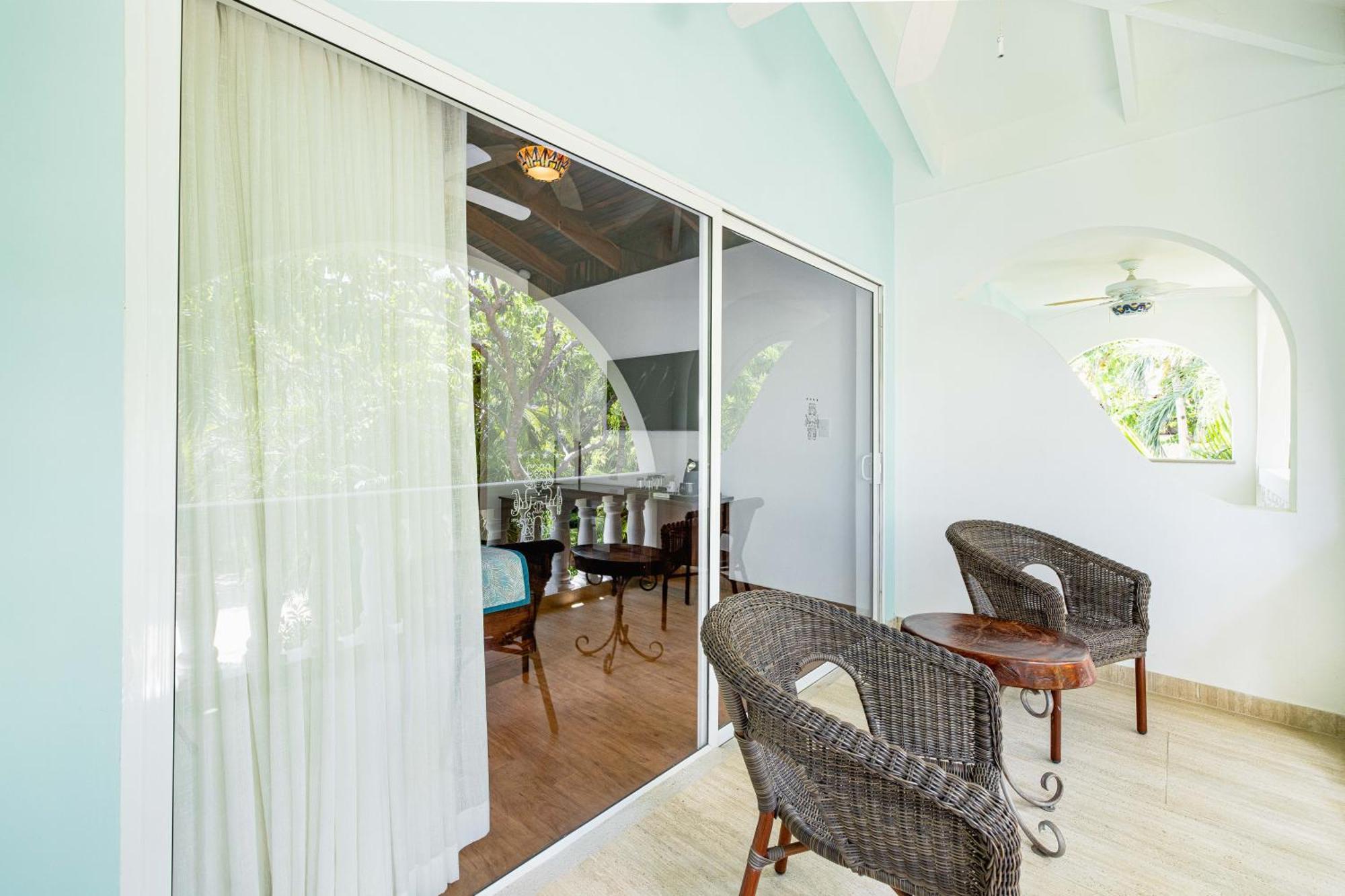Hotel Tamarindo Diria Beach Resort Pokoj fotografie