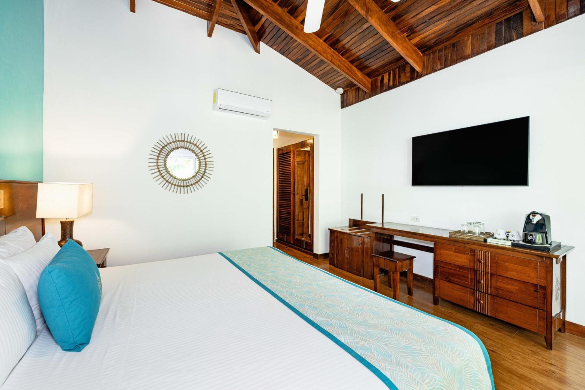 Hotel Tamarindo Diria Beach Resort Pokoj fotografie