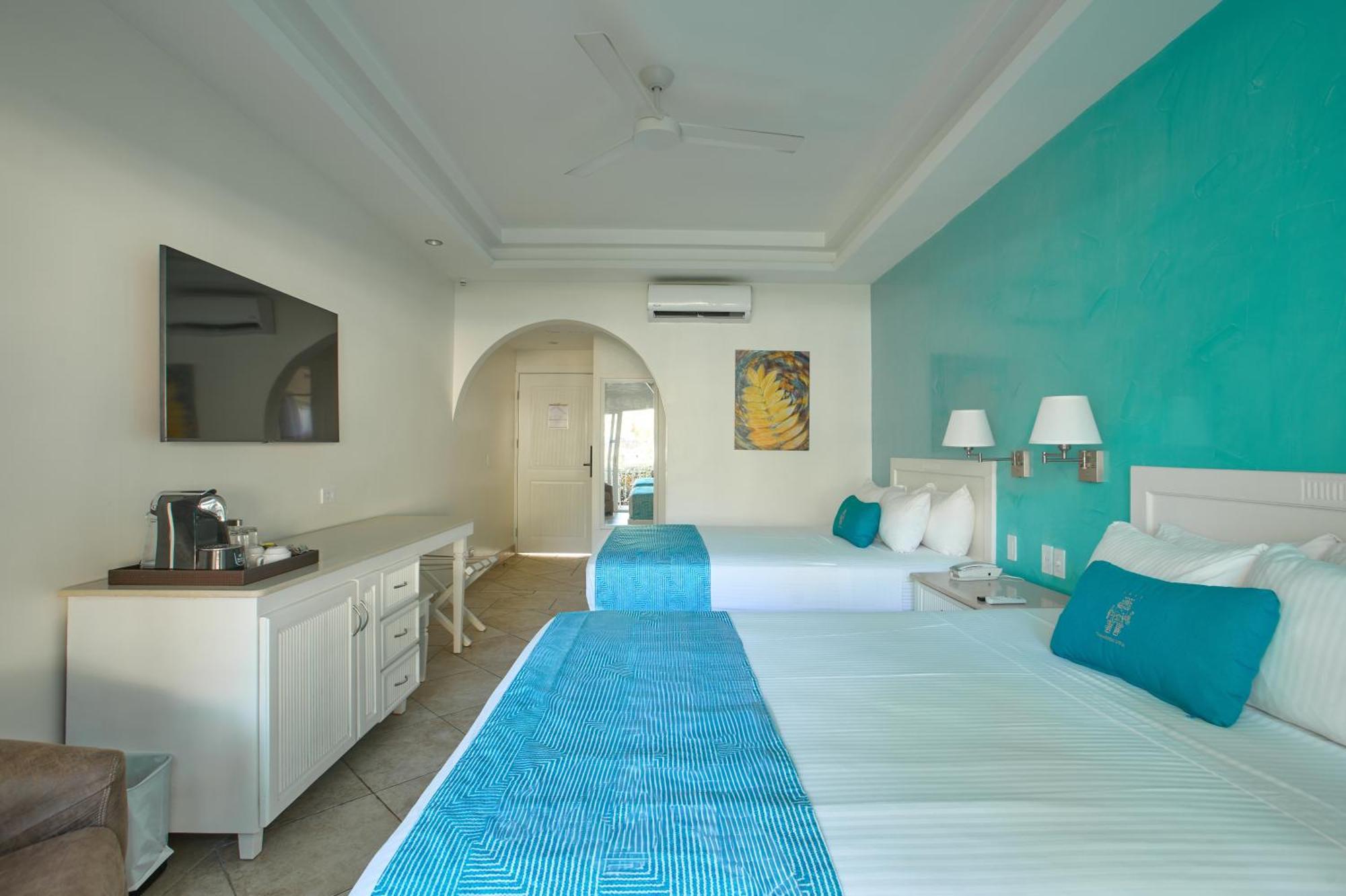 Hotel Tamarindo Diria Beach Resort Pokoj fotografie